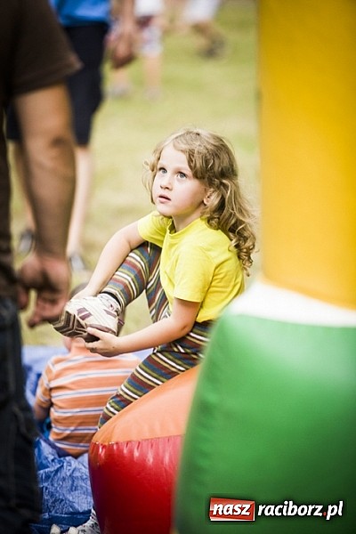 Zdjęcie w galerii na portalu naszraciborz.pl: Festyn Odpustowy w Kuźni Raciborskiej wiadomości z regionu