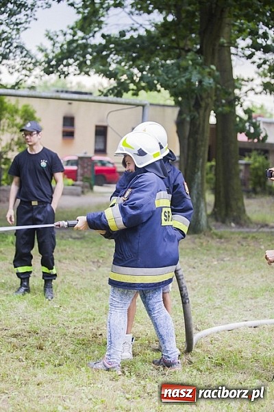 Zdjęcie w galerii na portalu naszraciborz.pl: Festyn Odpustowy w Kuźni Raciborskiej wiadomości z regionu