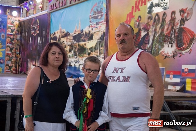 Zdjęcie w galerii na portalu naszraciborz.pl: Raciborzanie wrócili ze Złotych Piasków  wiadomości z regionu