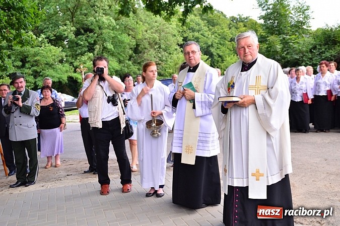 Zdjęcie w galerii na portalu naszraciborz.pl: Uroczystość 15-lecia Fundacji Eichendorffa w Łubowicach wiadomości z regionu