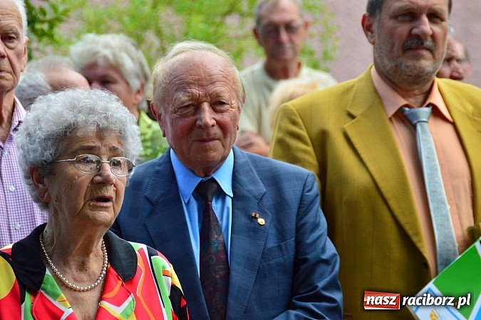 Zdjęcie w galerii na portalu naszraciborz.pl: Uroczystość 15-lecia Fundacji Eichendorffa w Łubowicach wiadomości z regionu