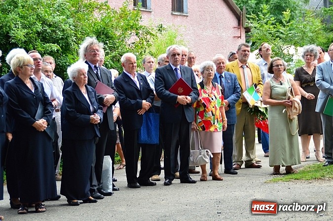 Zdjęcie w galerii na portalu naszraciborz.pl: Uroczystość 15-lecia Fundacji Eichendorffa w Łubowicach wiadomości z regionu