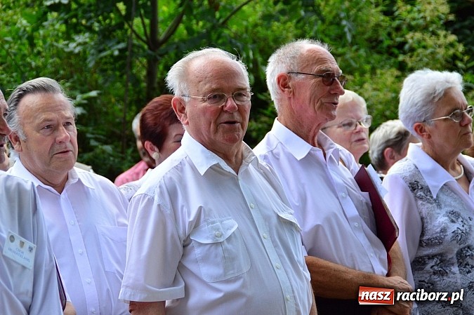 Zdjęcie w galerii na portalu naszraciborz.pl: Uroczystość 15-lecia Fundacji Eichendorffa w Łubowicach wiadomości z regionu
