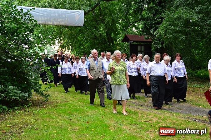 Zdjęcie w galerii na portalu naszraciborz.pl: Uroczystość 15-lecia Fundacji Eichendorffa w Łubowicach wiadomości z regionu