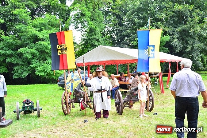 Zdjęcie w galerii na portalu naszraciborz.pl: Uroczystość 15-lecia Fundacji Eichendorffa w Łubowicach wiadomości z regionu
