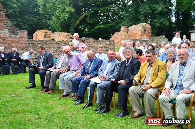 Zdjęcie w galerii na portalu naszraciborz.pl: Uroczystość 15-lecia Fundacji Eichendorffa w Łubowicach wiadomości z regionu