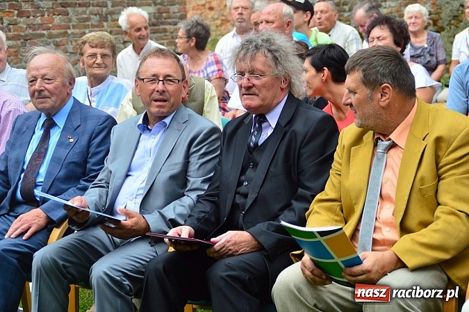 Zdjęcie w galerii na portalu naszraciborz.pl: Uroczystość 15-lecia Fundacji Eichendorffa w Łubowicach wiadomości z regionu