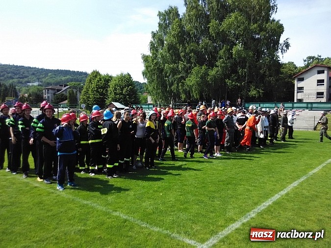 Zdjęcie w galerii na portalu naszraciborz.pl: Strażacy z naszego regionu pojechali na zawody sikawek konnych w Beskidy wiadomości z regionu