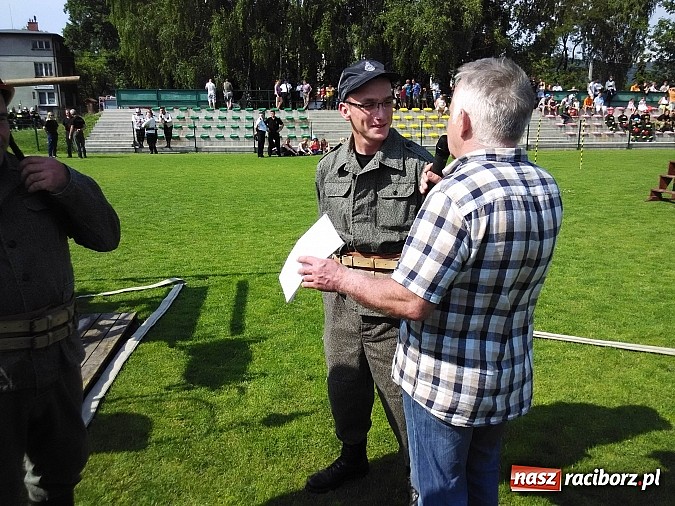 Zdjęcie w galerii na portalu naszraciborz.pl: Strażacy z naszego regionu pojechali na zawody sikawek konnych w Beskidy wiadomości z regionu