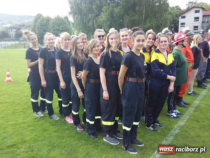Zdjęcie w galerii na portalu naszraciborz.pl: Strażacy z naszego regionu pojechali na zawody sikawek konnych w Beskidy wiadomości z regionu