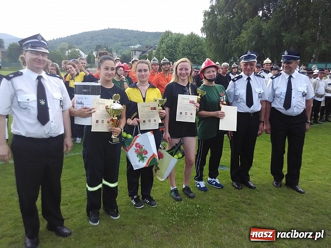 Zdjęcie w galerii na portalu naszraciborz.pl: Strażacy z naszego regionu pojechali na zawody sikawek konnych w Beskidy wiadomości z regionu