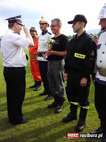 Zdjęcie w galerii na portalu naszraciborz.pl: Strażacy z naszego regionu pojechali na zawody sikawek konnych w Beskidy wiadomości z regionu