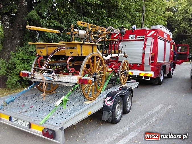 Zdjęcie w galerii na portalu naszraciborz.pl: Strażacy z naszego regionu pojechali na zawody sikawek konnych w Beskidy wiadomości z regionu