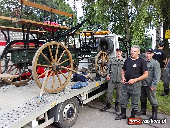Zdjęcie w galerii na portalu naszraciborz.pl: Strażacy z naszego regionu pojechali na zawody sikawek konnych w Beskidy wiadomości z regionu