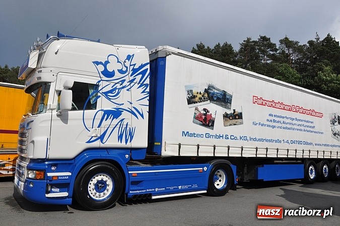 Zdjęcie w galerii na portalu naszraciborz.pl: Mimo pogody w kratkę kilkadziesiąt tysięcy fanów na zlocie Master Truck 2015 wiadomości z regionu