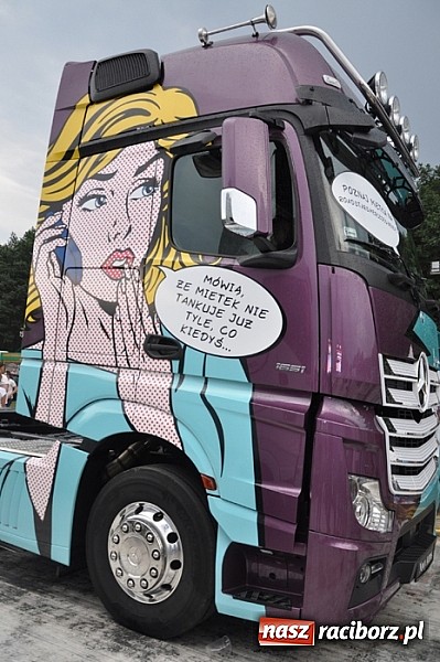 Zdjęcie w galerii na portalu naszraciborz.pl: Mimo pogody w kratkę kilkadziesiąt tysięcy fanów na zlocie Master Truck 2015 wiadomości z regionu