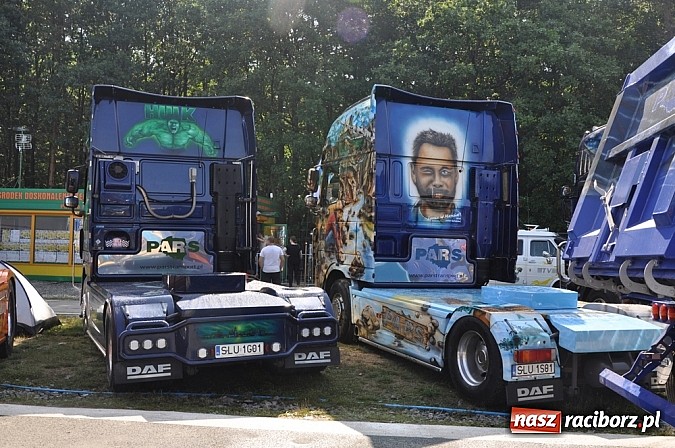 Zdjęcie w galerii na portalu naszraciborz.pl: Mimo pogody w kratkę kilkadziesiąt tysięcy fanów na zlocie Master Truck 2015 wiadomości z regionu