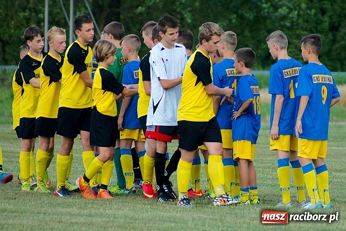 Zdjęcie w galerii na portalu naszraciborz.pl: Sparing: Drogowiec Jedlińsk zwyciężył młodzież Tworkowa wiadomości z regionu