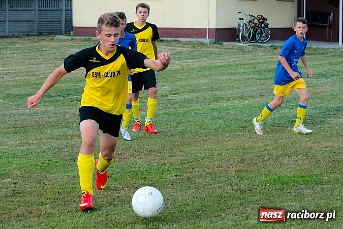 Zdjęcie w galerii na portalu naszraciborz.pl: Sparing: Drogowiec Jedlińsk zwyciężył młodzież Tworkowa wiadomości z regionu