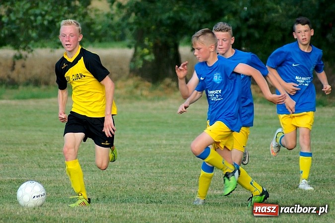 Zdjęcie w galerii na portalu naszraciborz.pl: Sparing: Drogowiec Jedlińsk zwyciężył młodzież Tworkowa wiadomości z regionu