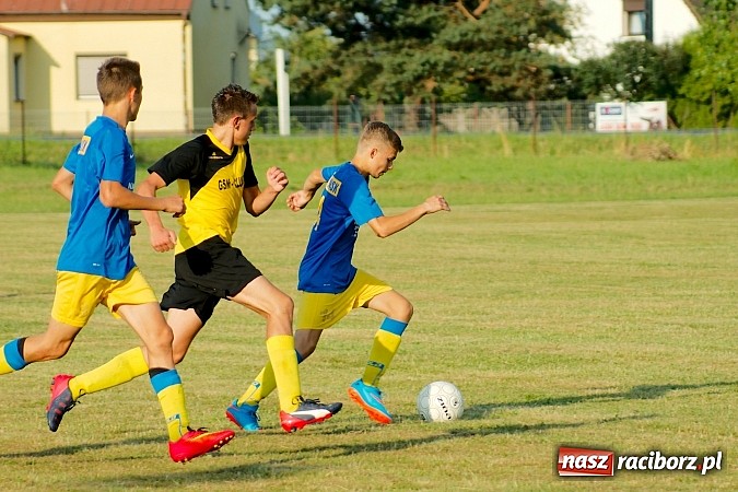 Zdjęcie w galerii na portalu naszraciborz.pl: Sparing: Drogowiec Jedlińsk zwyciężył młodzież Tworkowa wiadomości z regionu