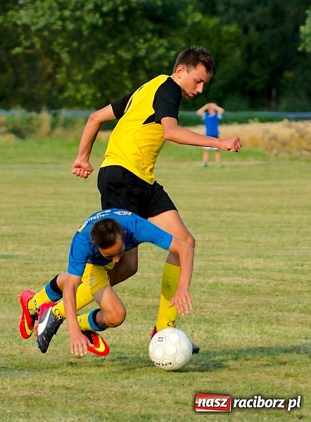 Zdjęcie w galerii na portalu naszraciborz.pl: Sparing: Drogowiec Jedlińsk zwyciężył młodzież Tworkowa wiadomości z regionu
