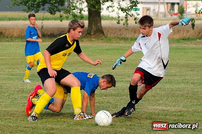 Zdjęcie w galerii na portalu naszraciborz.pl: Sparing: Drogowiec Jedlińsk zwyciężył młodzież Tworkowa wiadomości z regionu