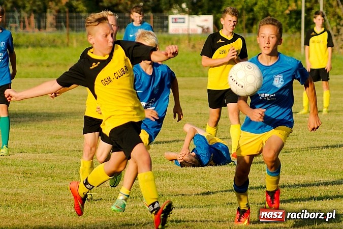 Zdjęcie w galerii na portalu naszraciborz.pl: Sparing: Drogowiec Jedlińsk zwyciężył młodzież Tworkowa wiadomości z regionu