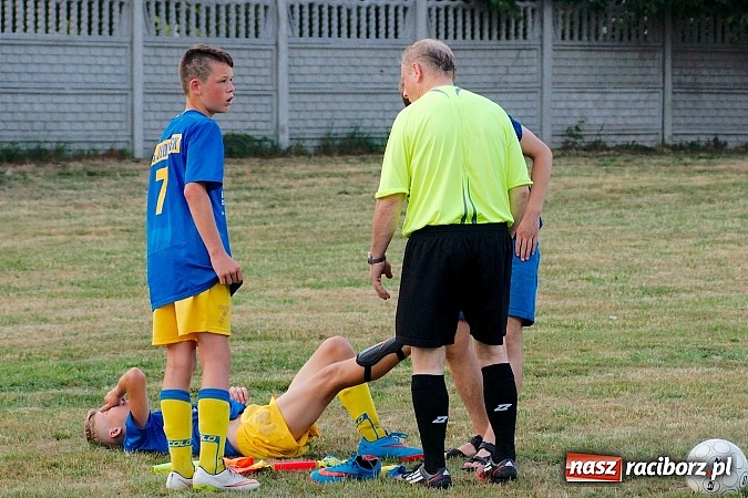 Zdjęcie w galerii na portalu naszraciborz.pl: Sparing: Drogowiec Jedlińsk zwyciężył młodzież Tworkowa wiadomości z regionu