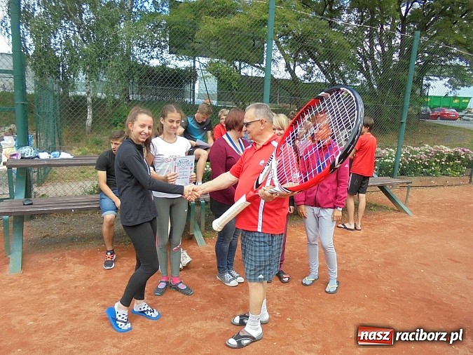 Zdjęcie w galerii na portalu naszraciborz.pl: Tenisiści TKKF Rafako wrócili z drugiego obozu wiadomości z regionu