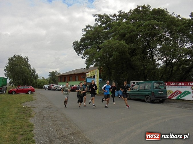 Zdjęcie w galerii na portalu naszraciborz.pl: Tenisiści TKKF Rafako wrócili z drugiego obozu wiadomości z regionu