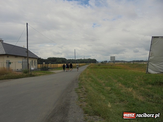 Zdjęcie w galerii na portalu naszraciborz.pl: Tenisiści TKKF Rafako wrócili z drugiego obozu wiadomości z regionu