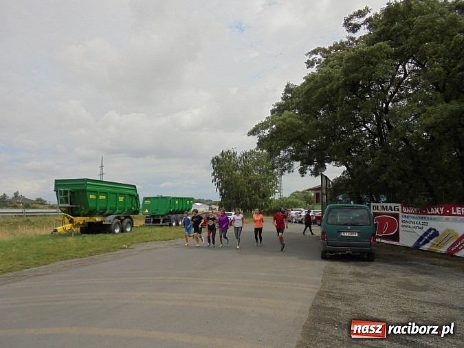Zdjęcie w galerii na portalu naszraciborz.pl: Tenisiści TKKF Rafako wrócili z drugiego obozu wiadomości z regionu