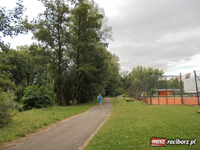 Zdjęcie w galerii na portalu naszraciborz.pl: Tenisiści TKKF Rafako wrócili z drugiego obozu wiadomości z regionu