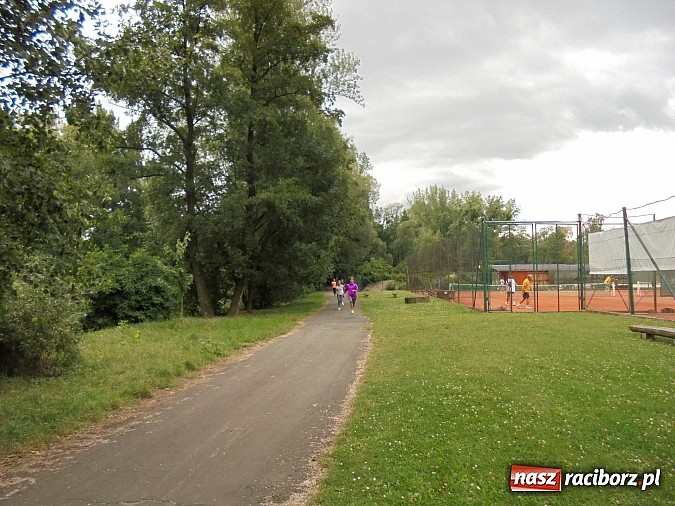 Zdjęcie w galerii na portalu naszraciborz.pl: Tenisiści TKKF Rafako wrócili z drugiego obozu wiadomości z regionu