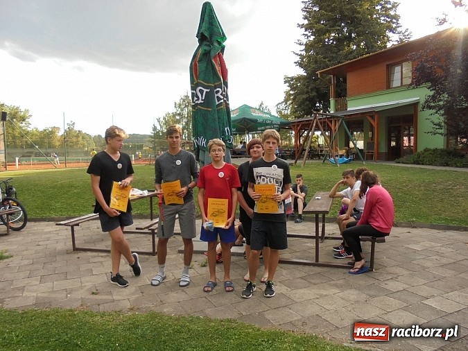 Zdjęcie w galerii na portalu naszraciborz.pl: Tenisiści TKKF Rafako wrócili z drugiego obozu wiadomości z regionu