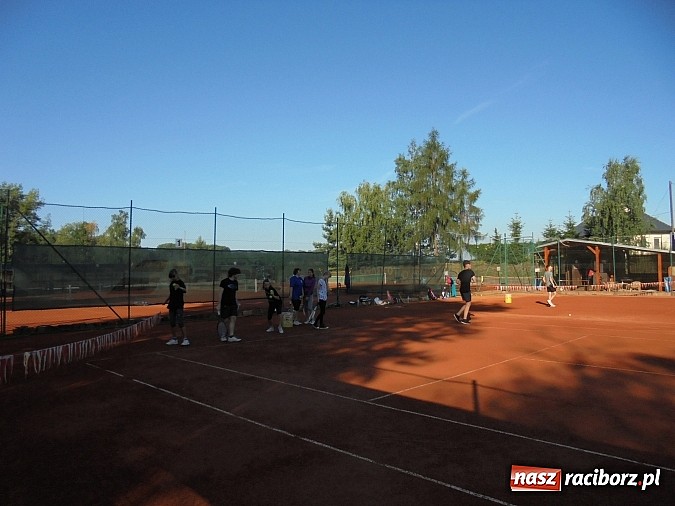 Zdjęcie w galerii na portalu naszraciborz.pl: Tenisiści TKKF Rafako wrócili z drugiego obozu wiadomości z regionu