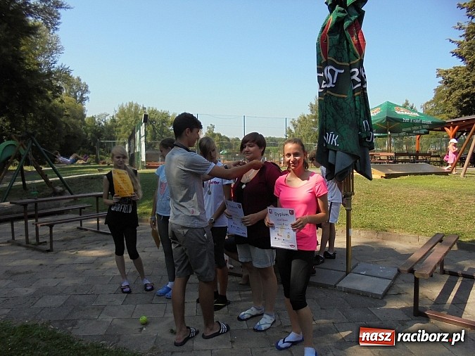 Zdjęcie w galerii na portalu naszraciborz.pl: Tenisiści TKKF Rafako wrócili z drugiego obozu wiadomości z regionu
