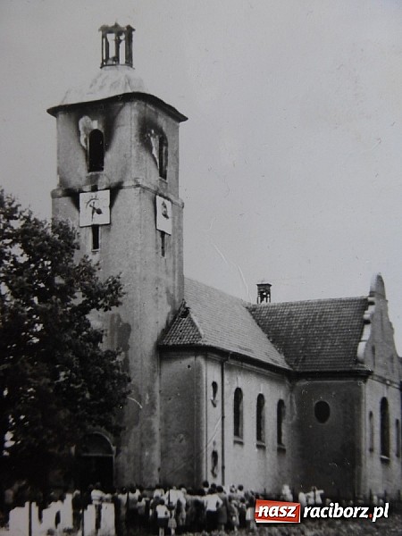 Zdjęcie w galerii na portalu naszraciborz.pl: Bohaterska walka z ogniem w Samborowicach, czyli skutki uderzenia piorunu kulistego  wiadomości z regionu