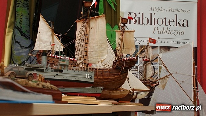 Zdjęcie w galerii na portalu naszraciborz.pl: W czasach wielkich odkryć geograficznych - Lato z Biblioteką  wiadomości z regionu