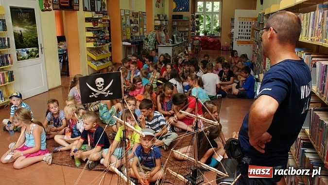 Zdjęcie w galerii na portalu naszraciborz.pl: W czasach wielkich odkryć geograficznych - Lato z Biblioteką  wiadomości z regionu