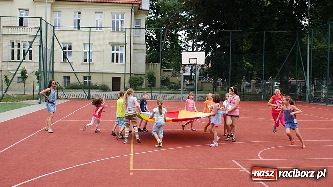 Zdjęcie w galerii na portalu naszraciborz.pl: W czasach wielkich odkryć geograficznych - Lato z Biblioteką  wiadomości z regionu