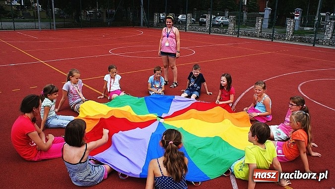Zdjęcie w galerii na portalu naszraciborz.pl: W czasach wielkich odkryć geograficznych - Lato z Biblioteką  wiadomości z regionu