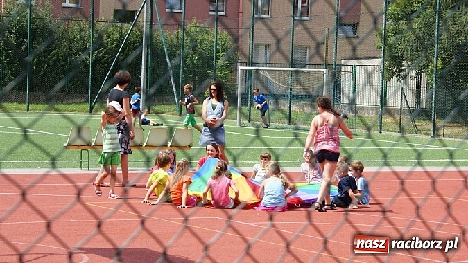 Zdjęcie w galerii na portalu naszraciborz.pl: W czasach wielkich odkryć geograficznych - Lato z Biblioteką  wiadomości z regionu
