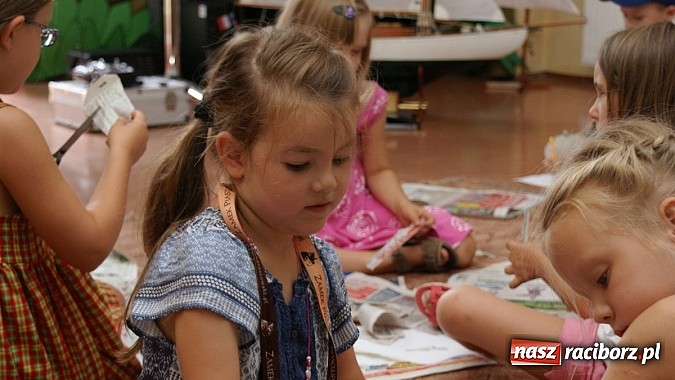 Zdjęcie w galerii na portalu naszraciborz.pl: W czasach wielkich odkryć geograficznych - Lato z Biblioteką  wiadomości z regionu