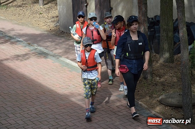 Zdjęcie w galerii na portalu naszraciborz.pl: Wizyta w Harcerskim Ośrodku Wodnym w Poraju wiadomości z regionu