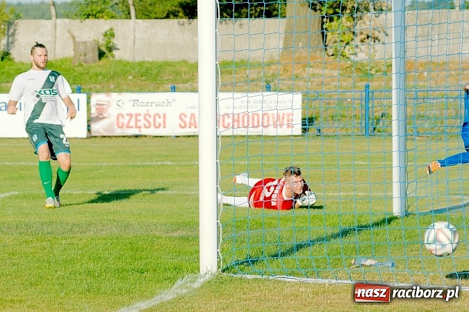 Zdjęcie w galerii na portalu naszraciborz.pl: Sparing: Concordia Knurów niegroźna dla raciborskiej Unii wiadomości z regionu