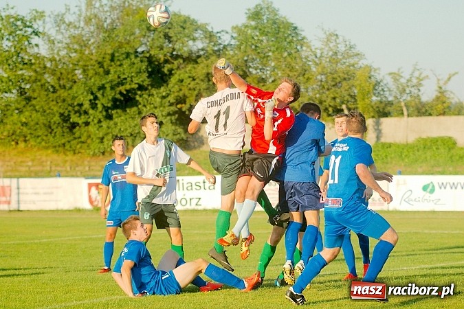 Zdjęcie w galerii na portalu naszraciborz.pl: Sparing: Concordia Knurów niegroźna dla raciborskiej Unii wiadomości z regionu