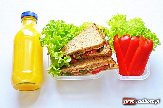 Zdjęcie w galerii na portalu naszraciborz.pl: Stop śmieciowemu jedzeniu w szkołach  wiadomości z regionu