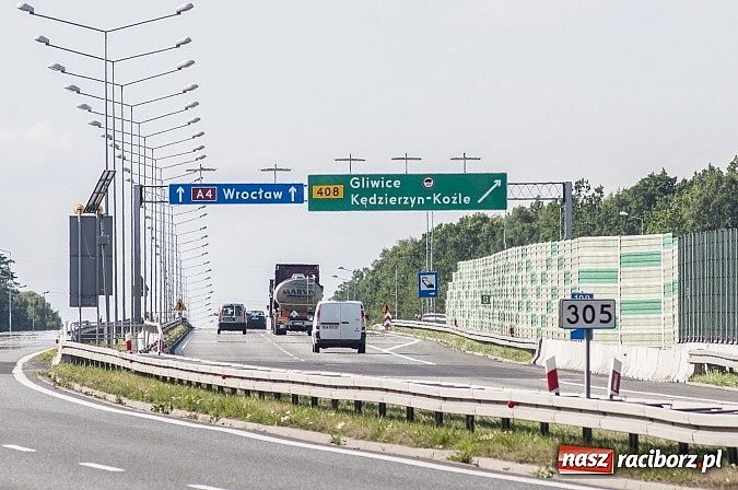 Zdjęcie w galerii na portalu naszraciborz.pl: Panie, którędy do Raciborza? Radni o znakach i brakach, czyli z autostrady do Raciborza nie dojedziesz wiadomości z regionu